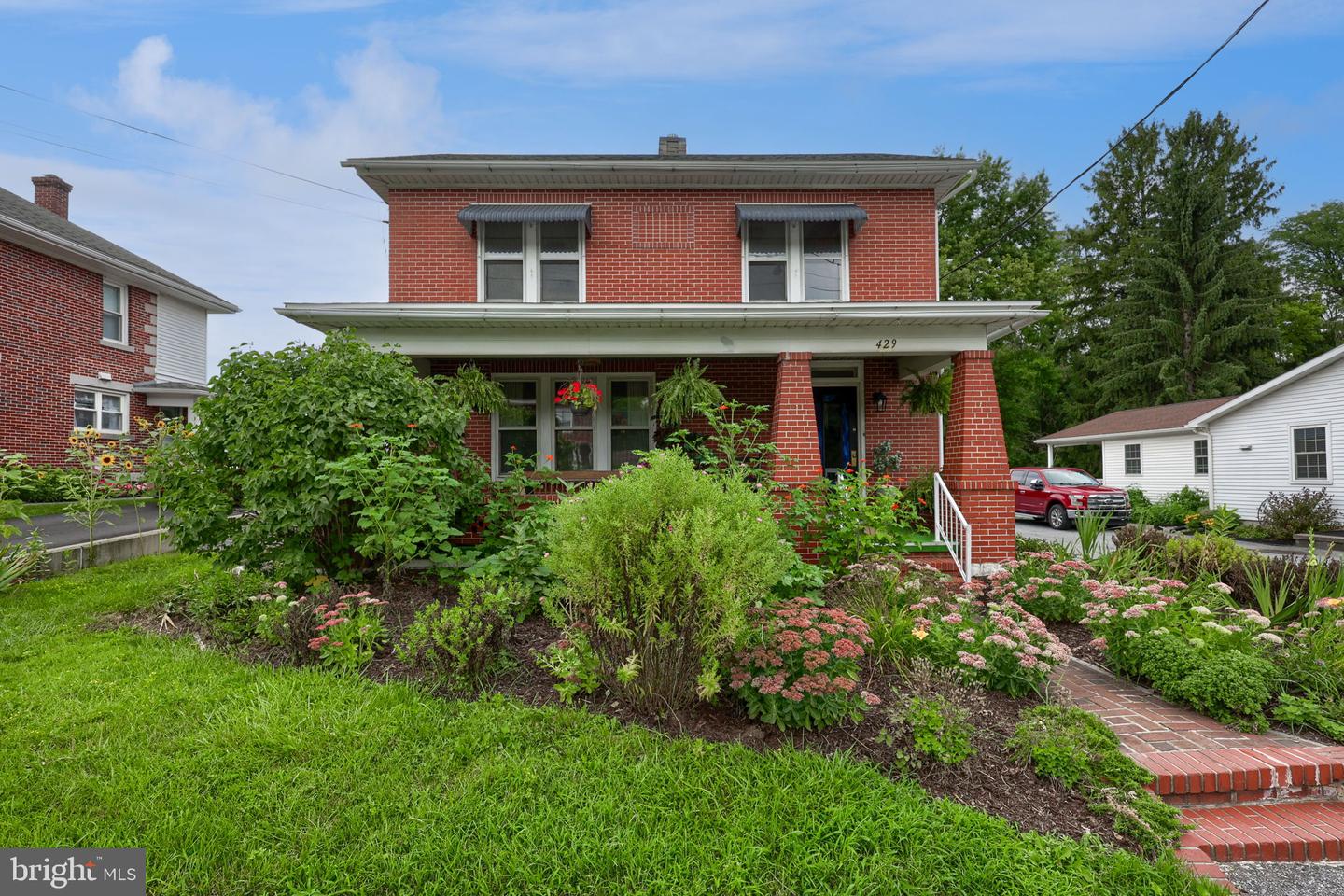 429 W Main Ave — photo