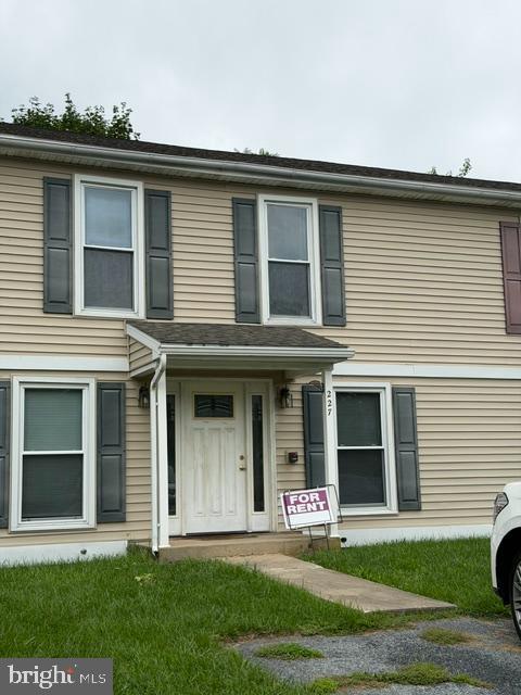 227 Gary Ave — photo