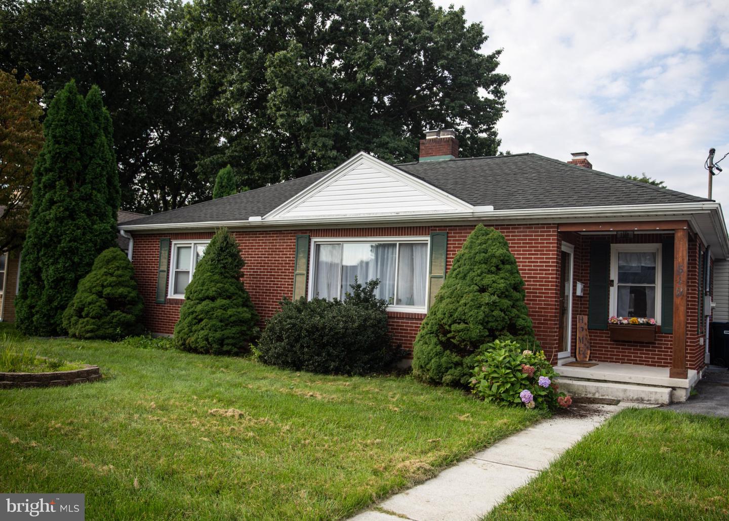 519 S Grant St — photo