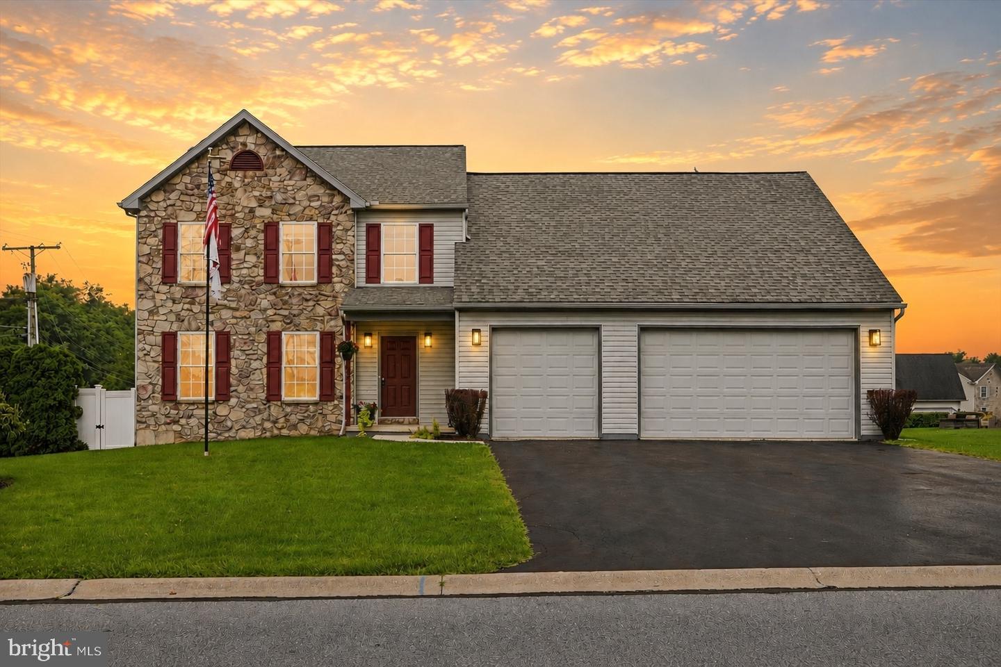 1708 Wheatfield Ln — photo