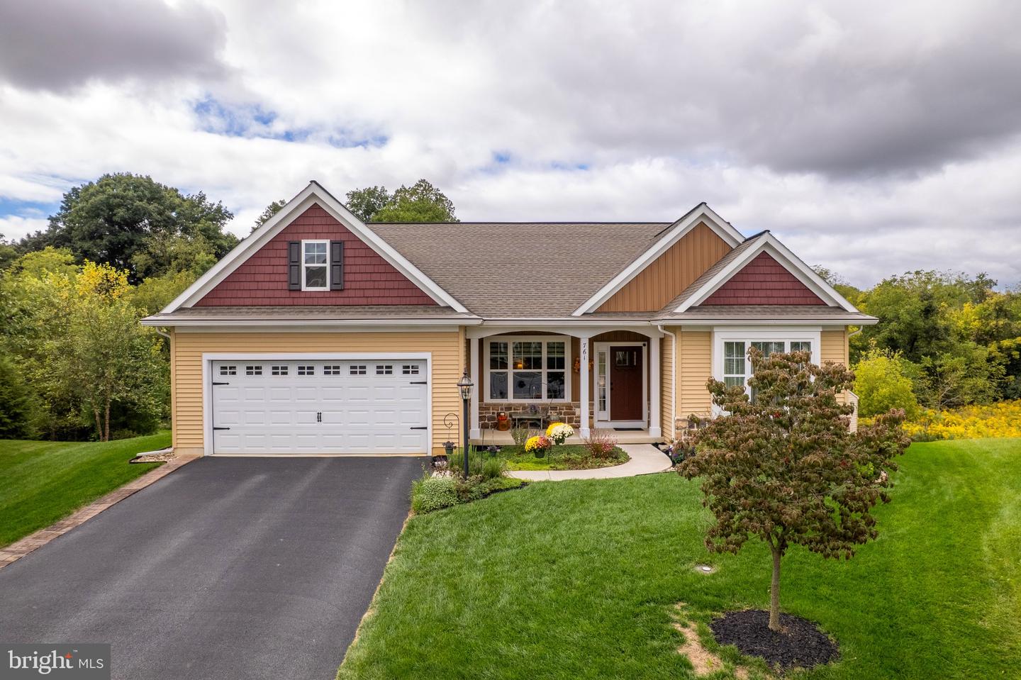 761 Fieldstone Dr — photo