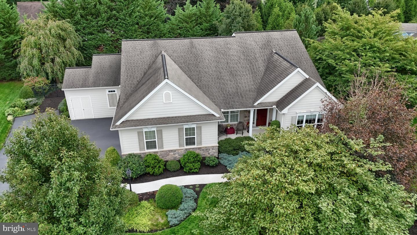 1819 Fieldcrest Road, Lebanon, PA 17042 — photo 2