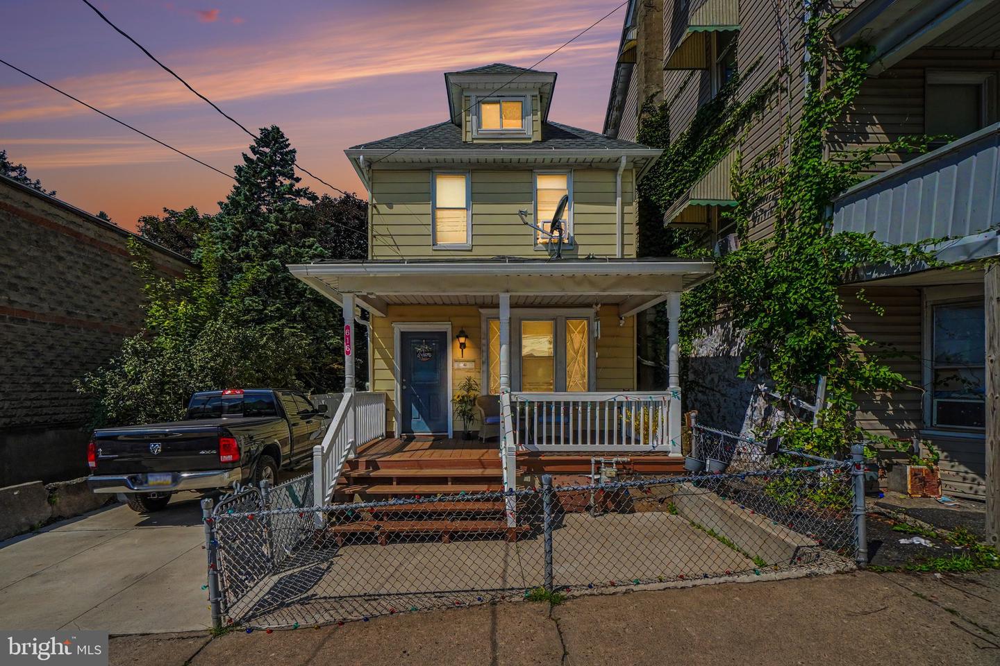 616-616 Rear Seybert St, Hazleton, PA 18201