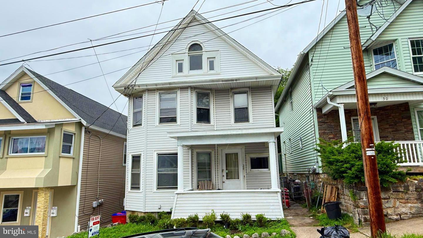 28 Maple Ave — photo