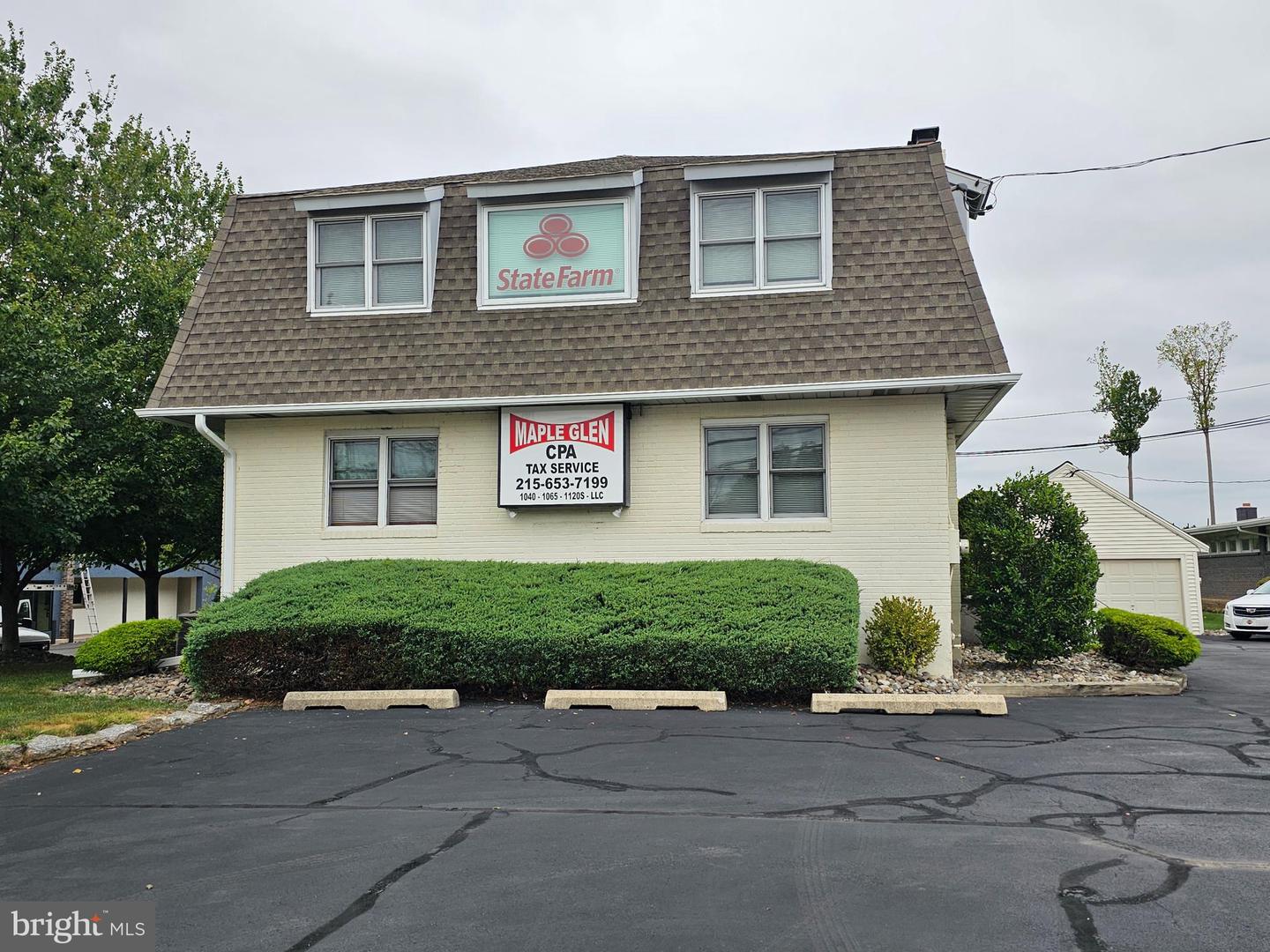860 E Welsh Rd E — photo