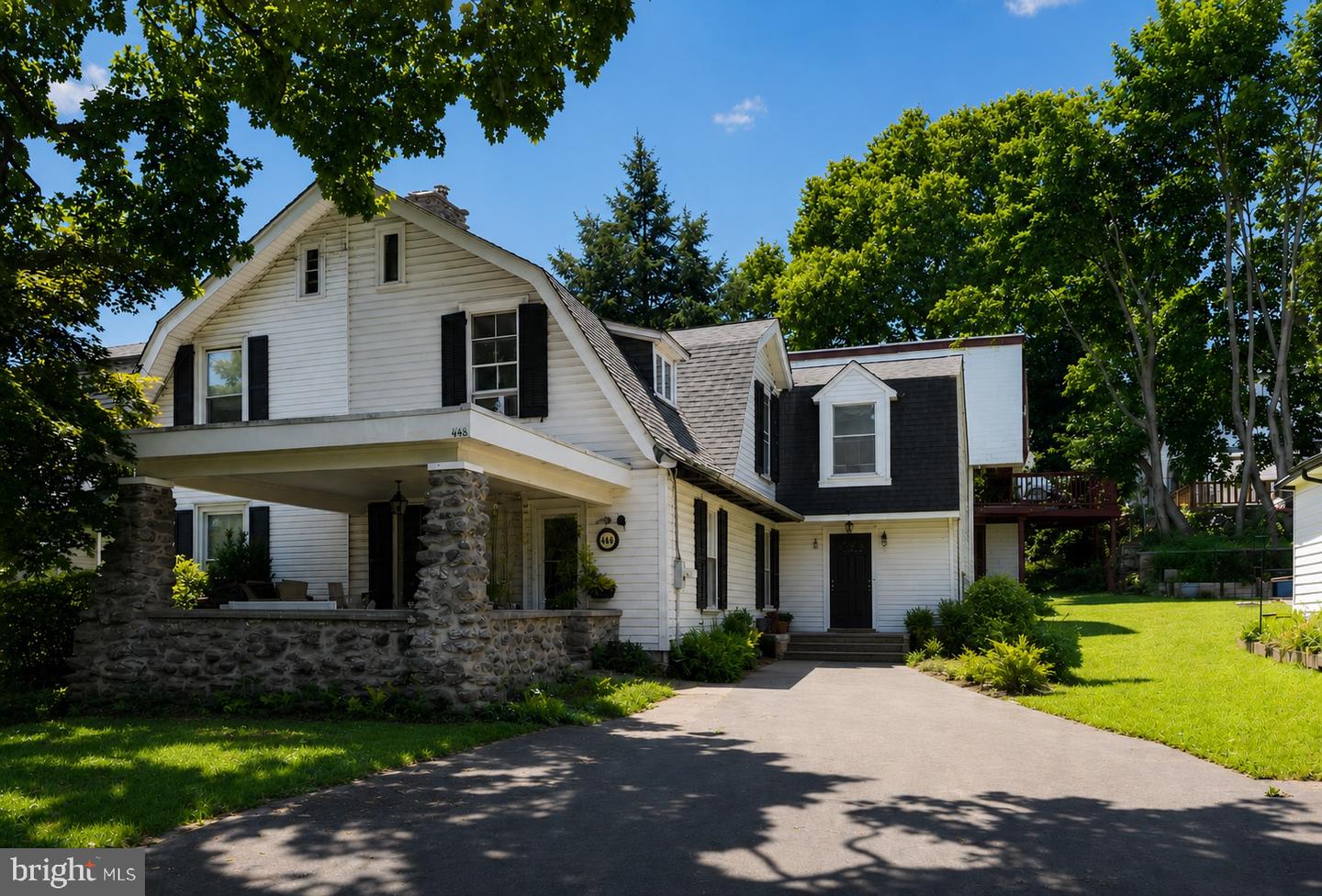 448 Valley Rd — photo