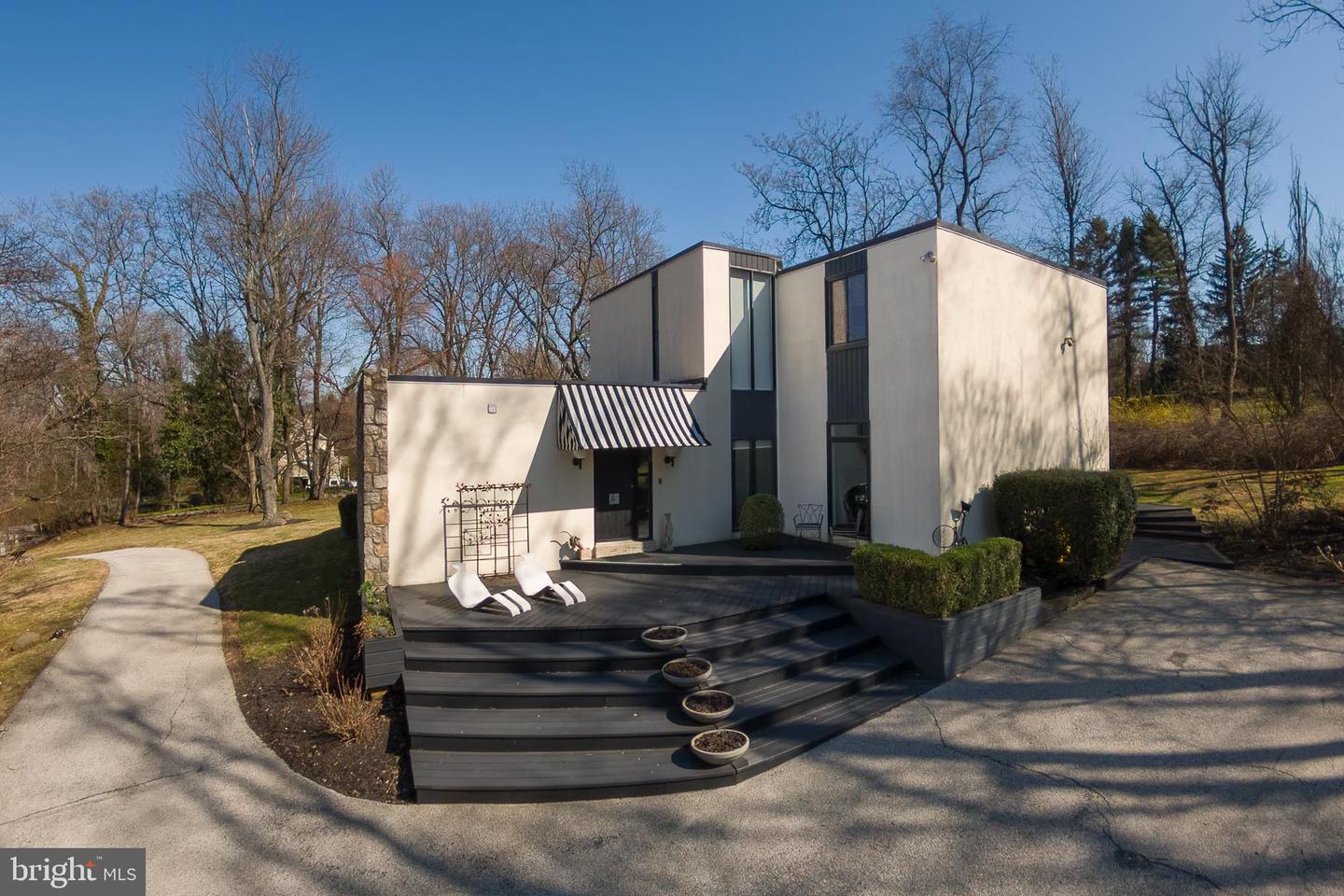 1335 Valley Road, Villanova, PA 19085