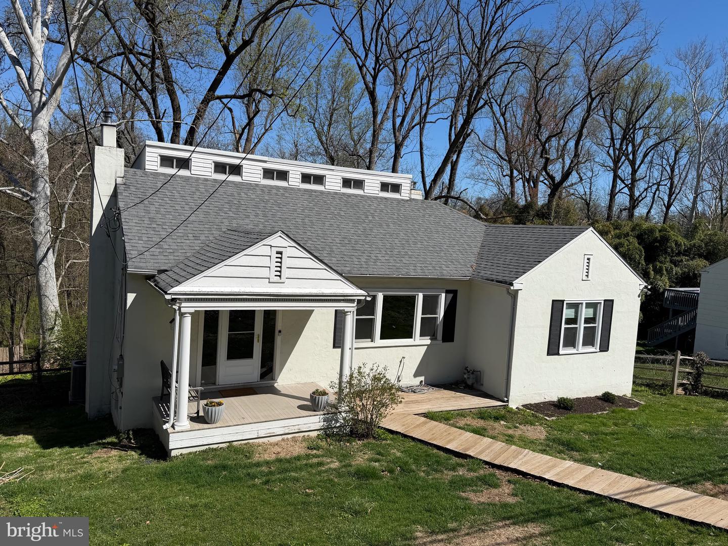 220 Balligomingo Rd — photo