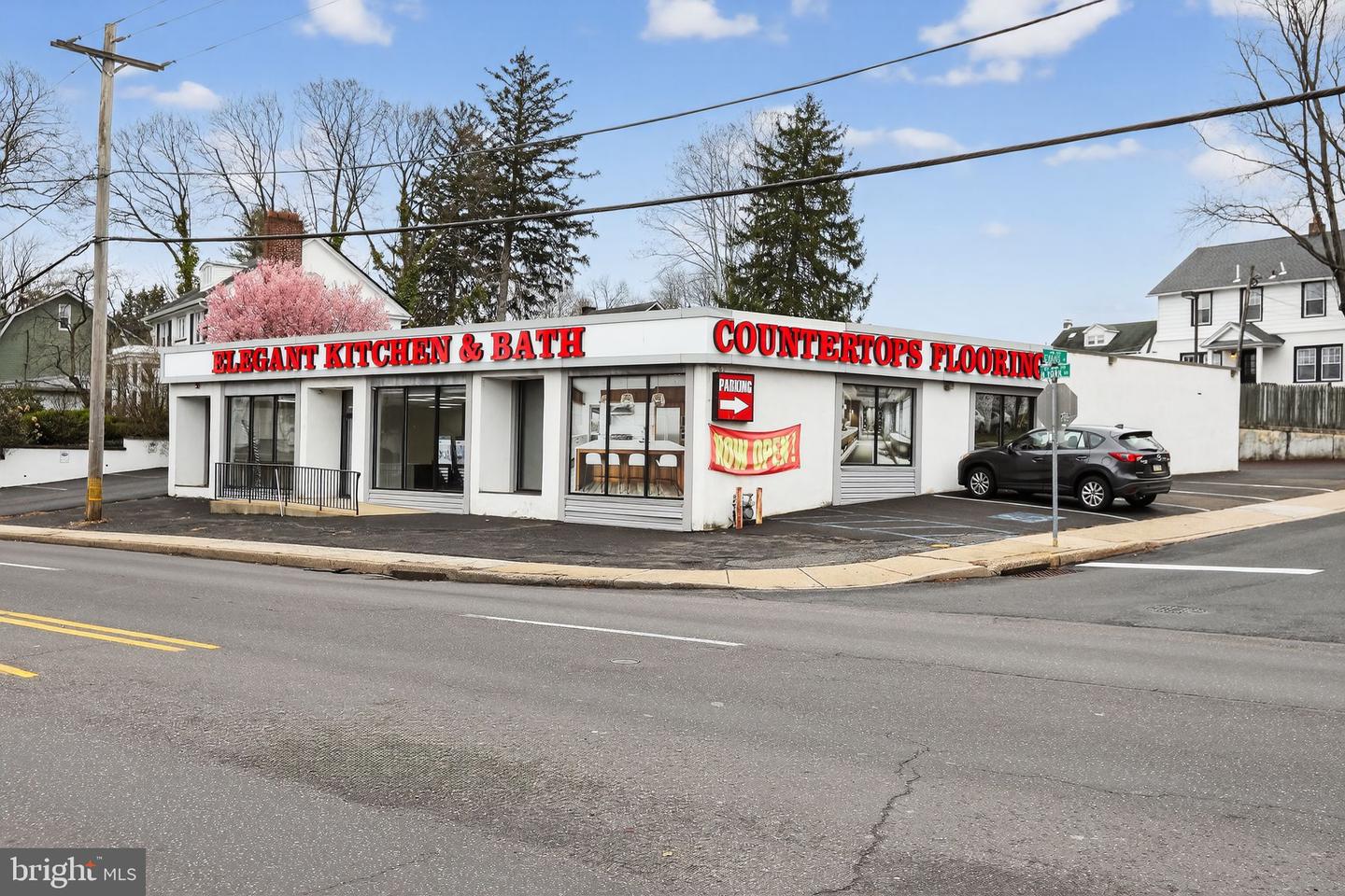 13 N York Rd — photo