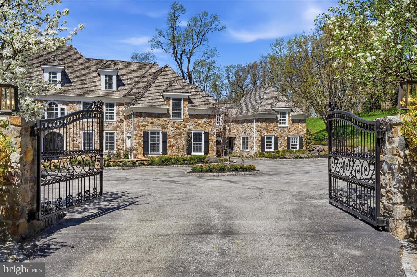1300 Valley Road, Villanova, PA 19085