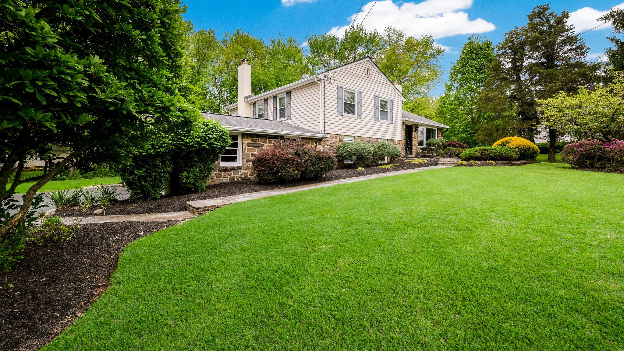 816 Warren Road, Ambler, PA 19002