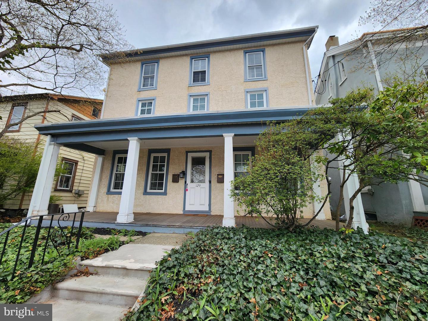 129 Shearer St #2 — photo