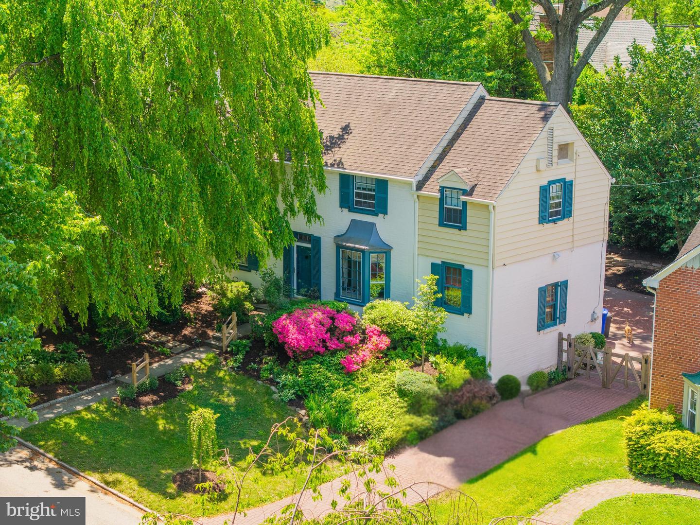 404 Old Farm Road, Wyncote, PA 19095