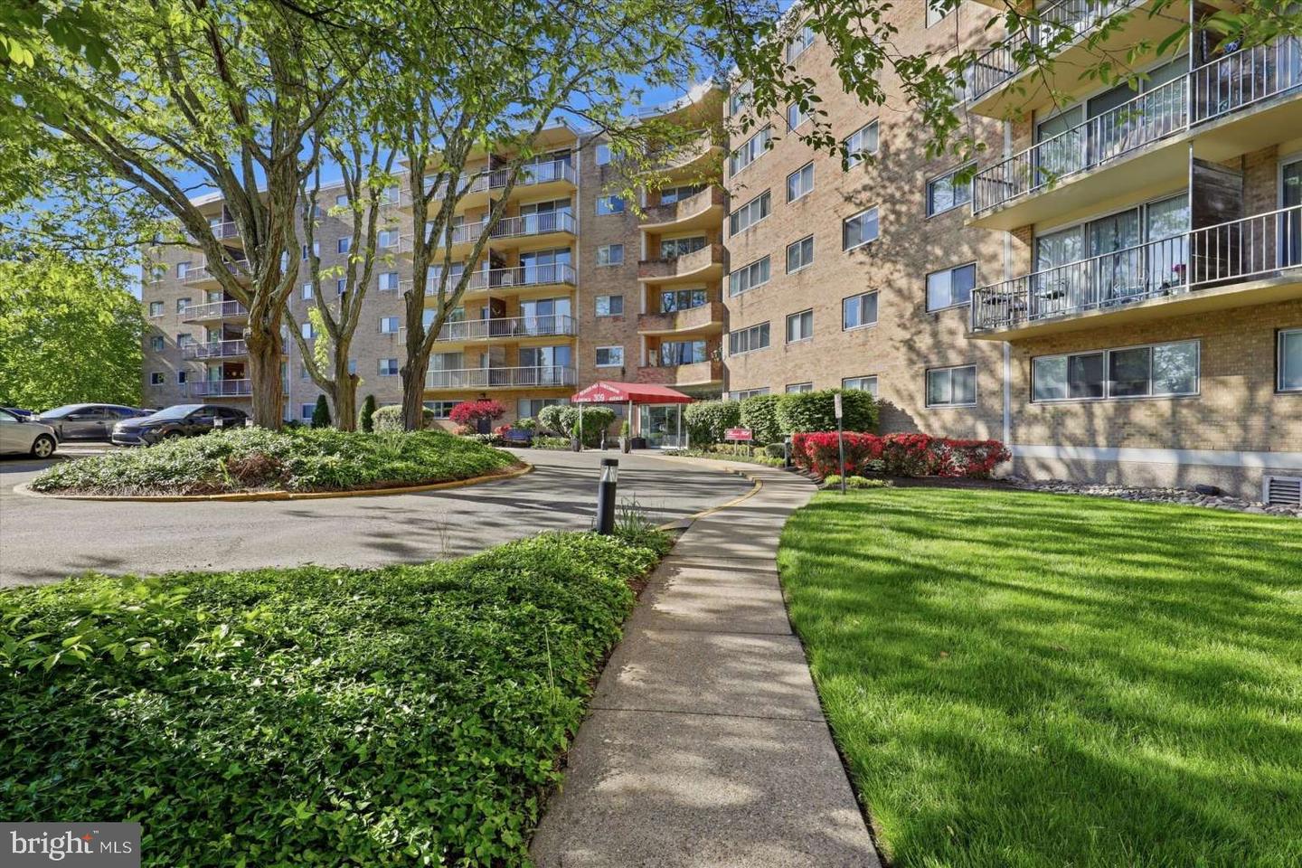 309 Florence Ave #329-N — photo