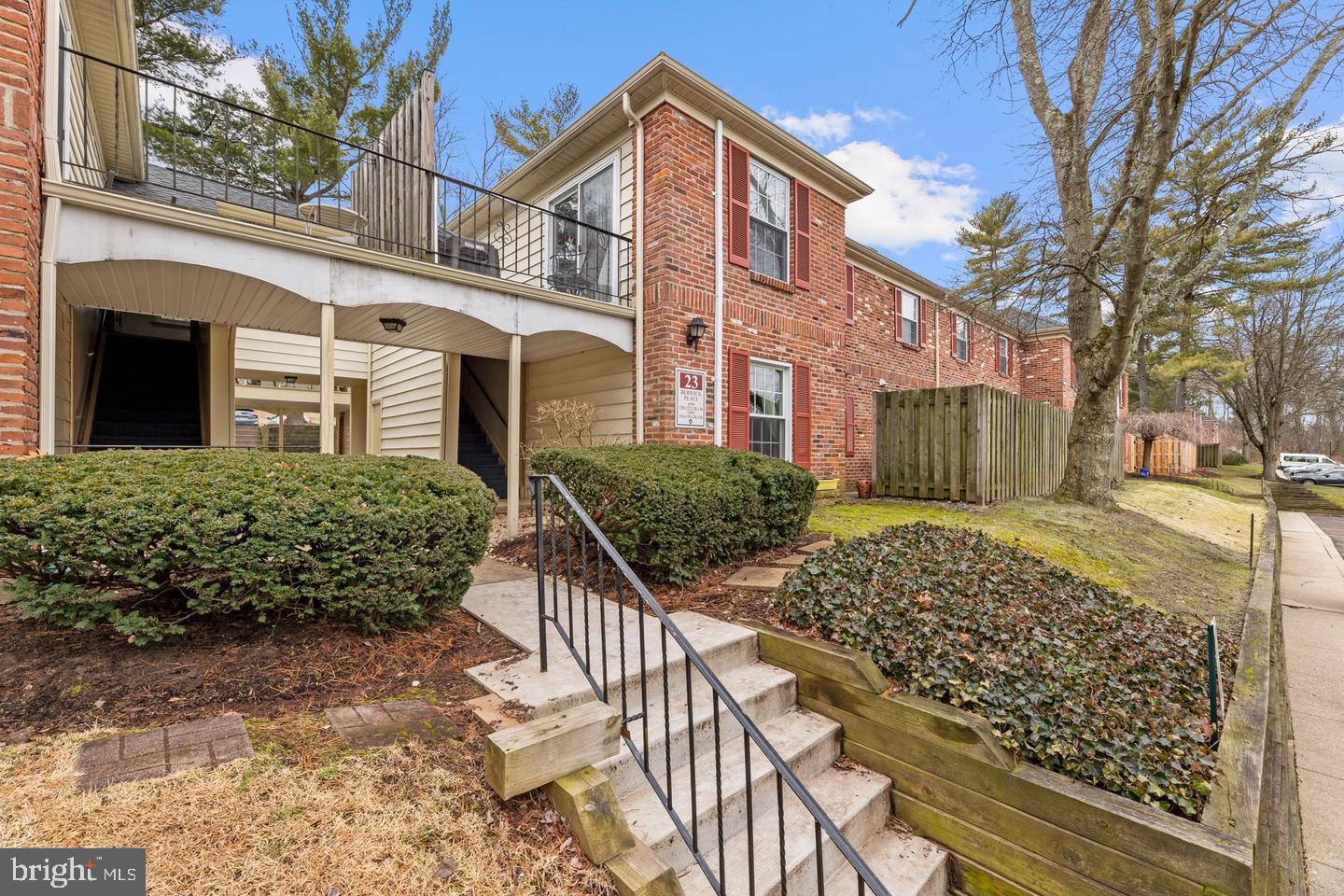 126 Berwick Pl #23B — photo