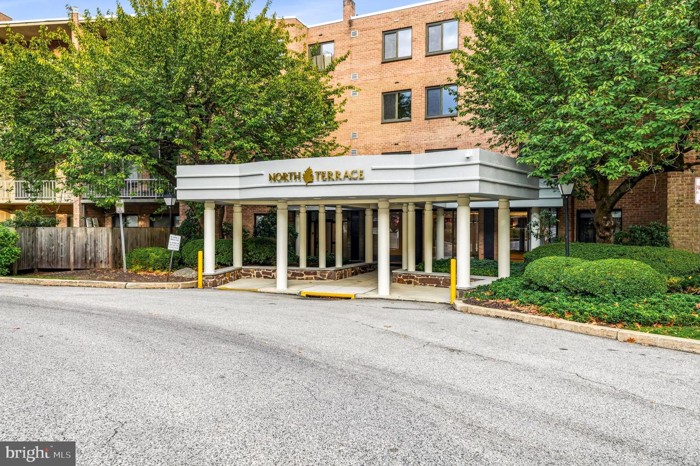 1655 Oakwood Dr #316 — photo