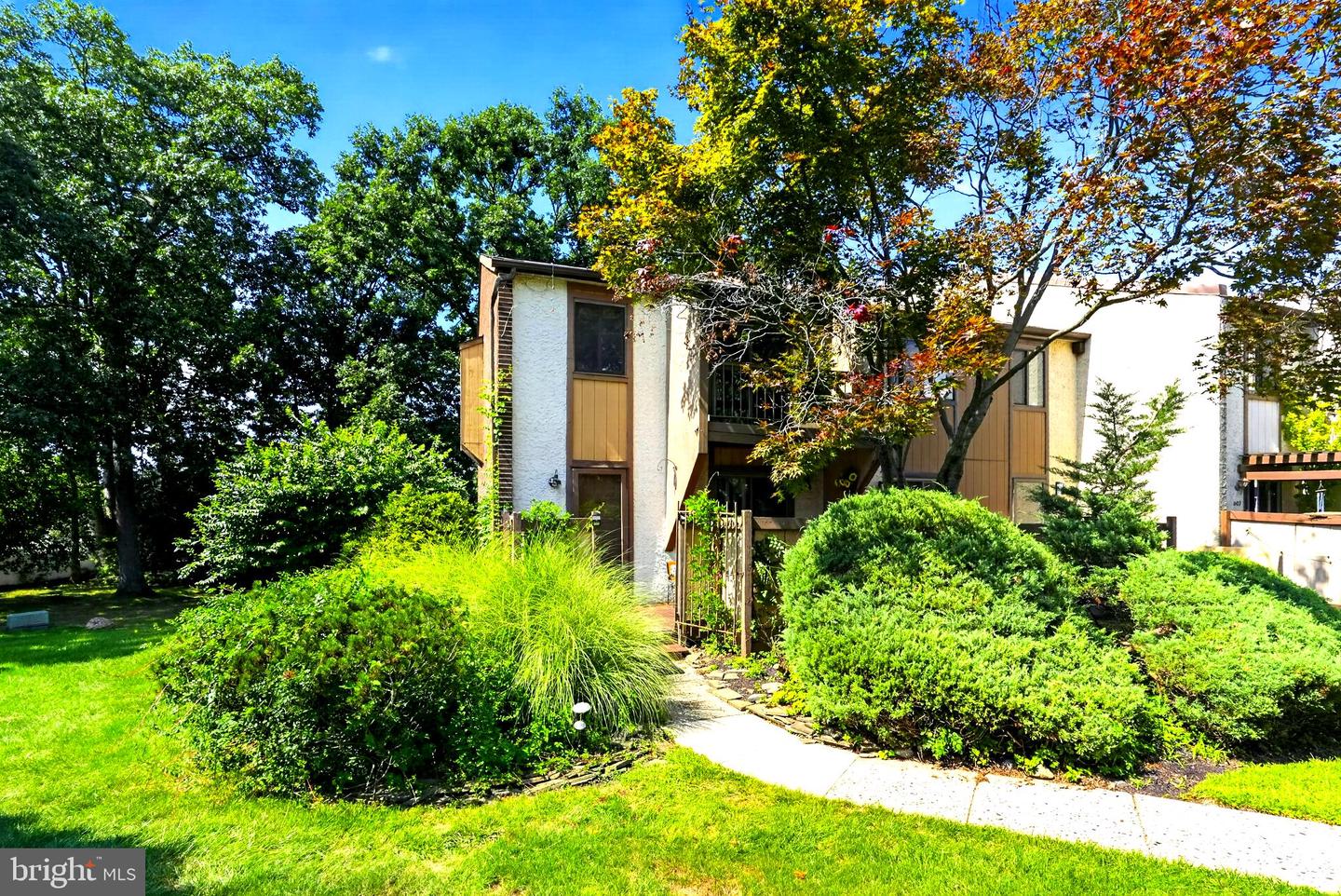 601 Bismark Way — photo
