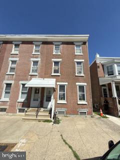 1209 Locust St — photo