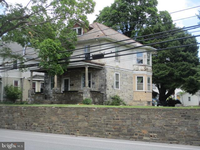 222 E North Ln — photo