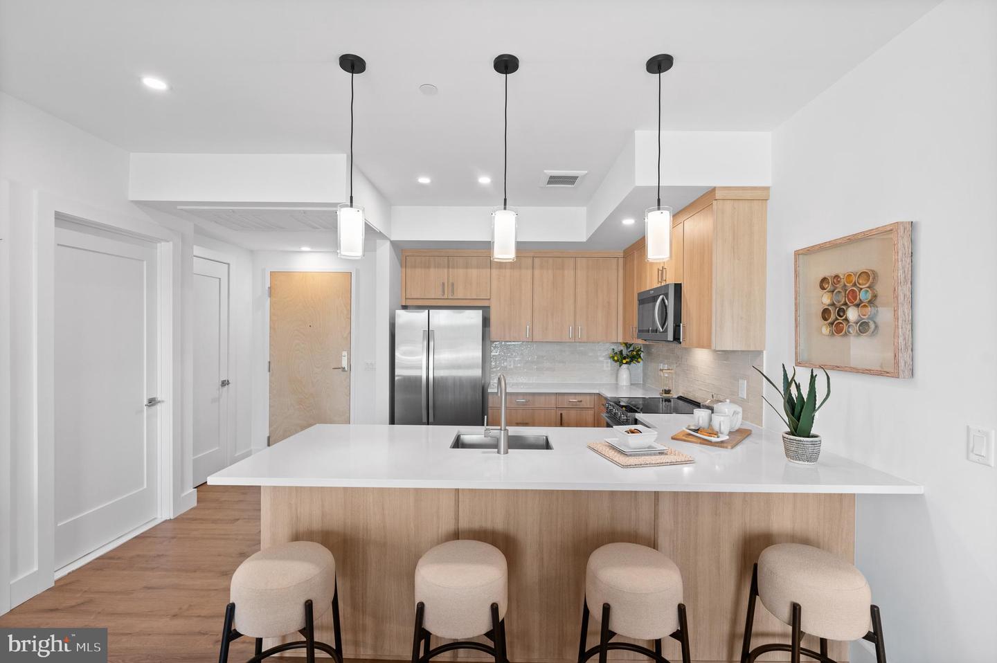 650 Montgomery Avenue #307 — photo