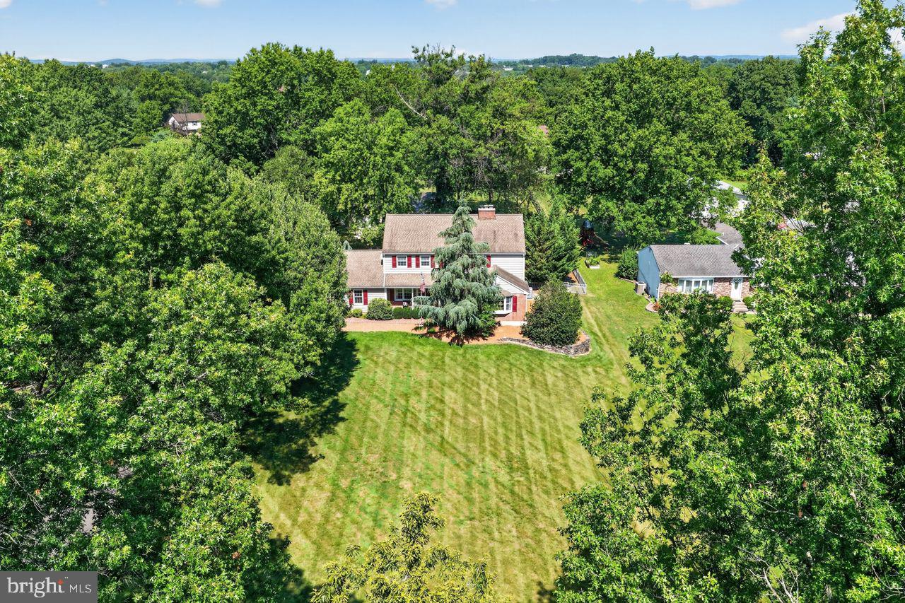 1006 Weikel Rd — photo