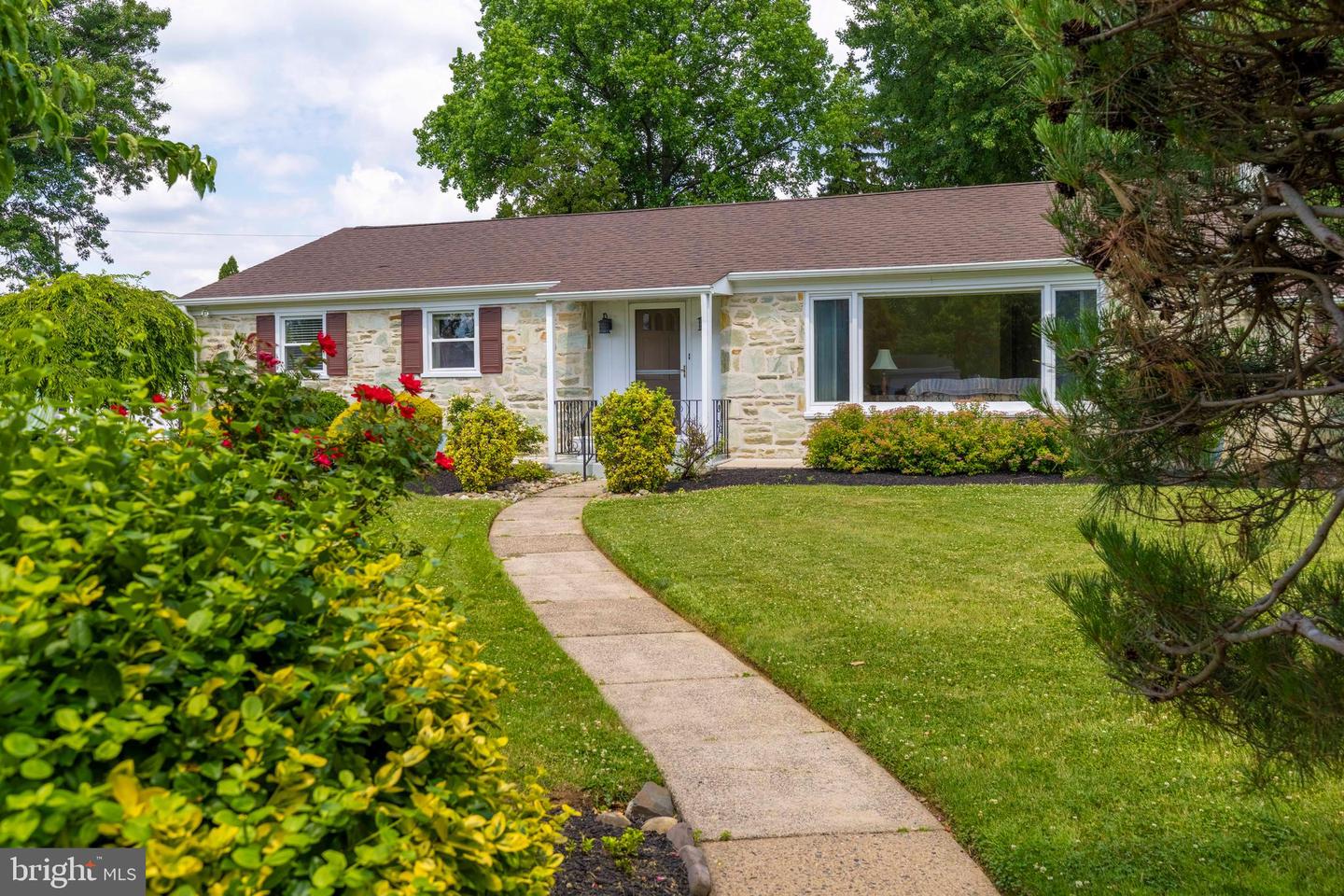 3882 Whitman Road, Huntingdon Valley, PA 19006 — photo 2