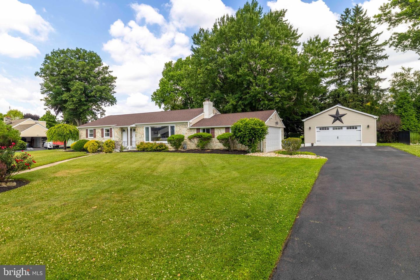 3882 Whitman Road, Huntingdon Valley, PA 19006 — photo 3
