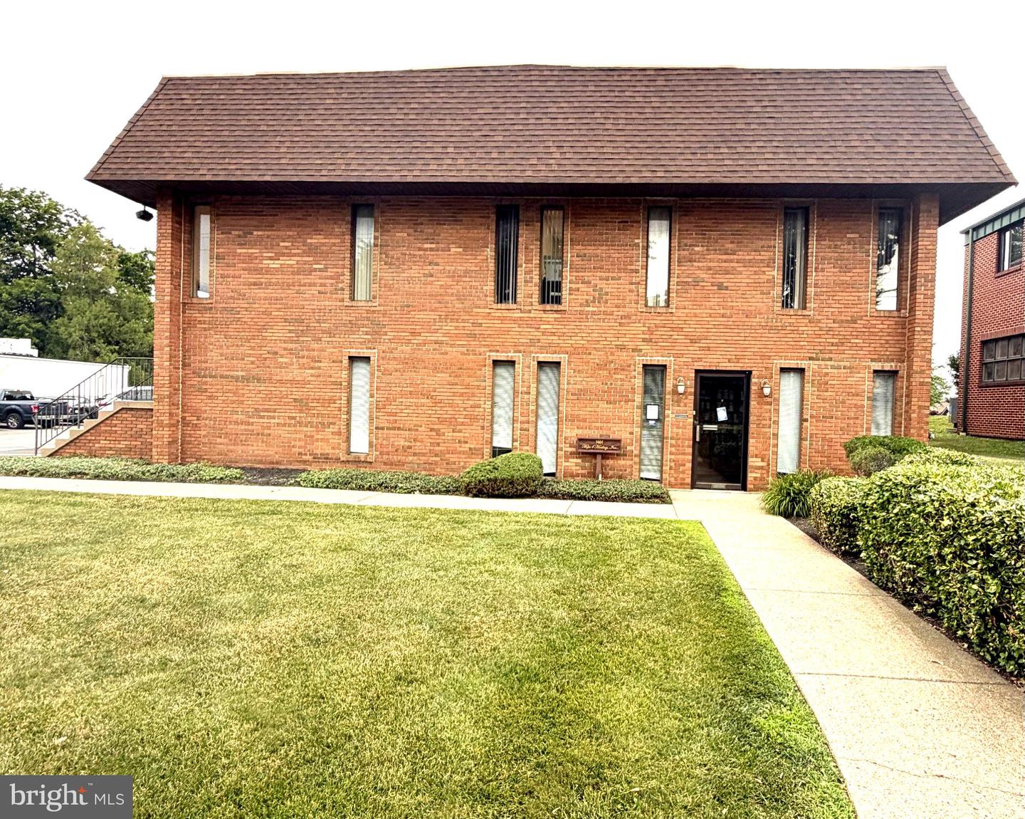 705 Easton Rd — photo