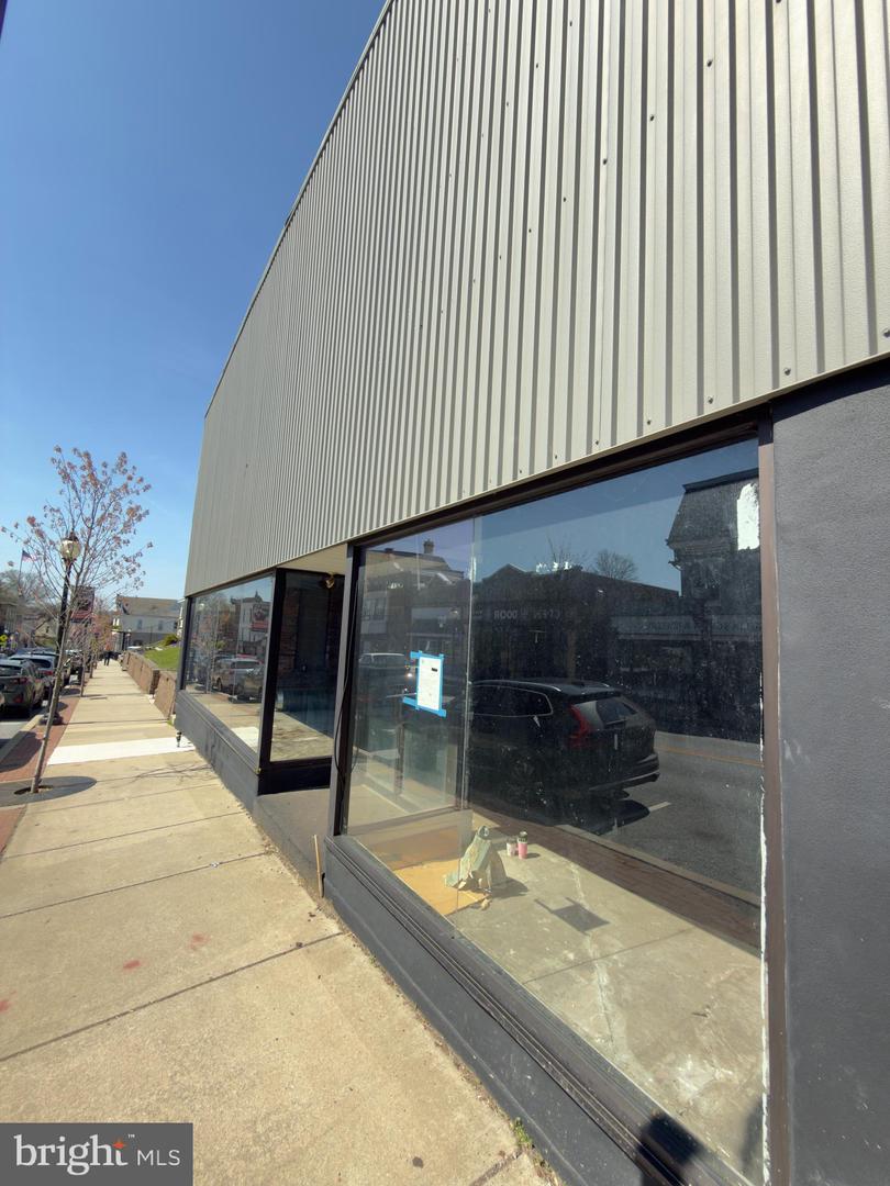 331 Main St — photo