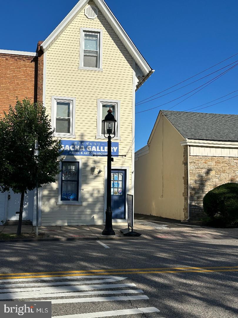 51 N York Rd — photo