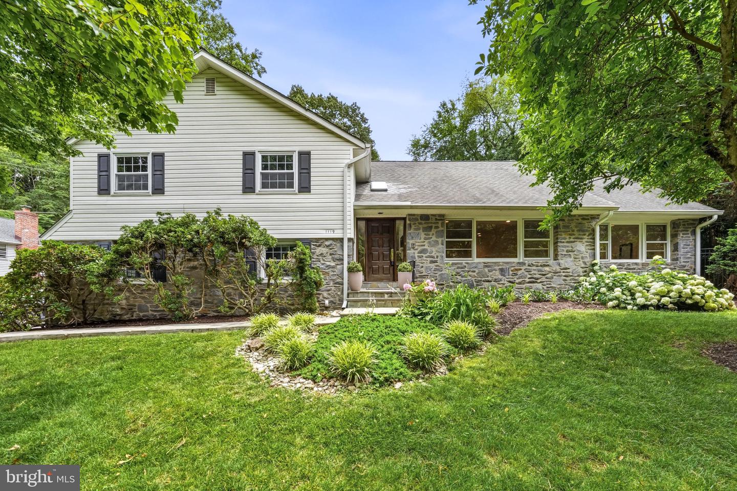 1119 Centennial Rd — photo