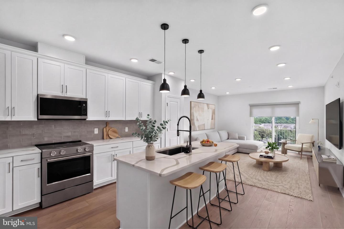 431 Washington St #2110 Jadwin — photo