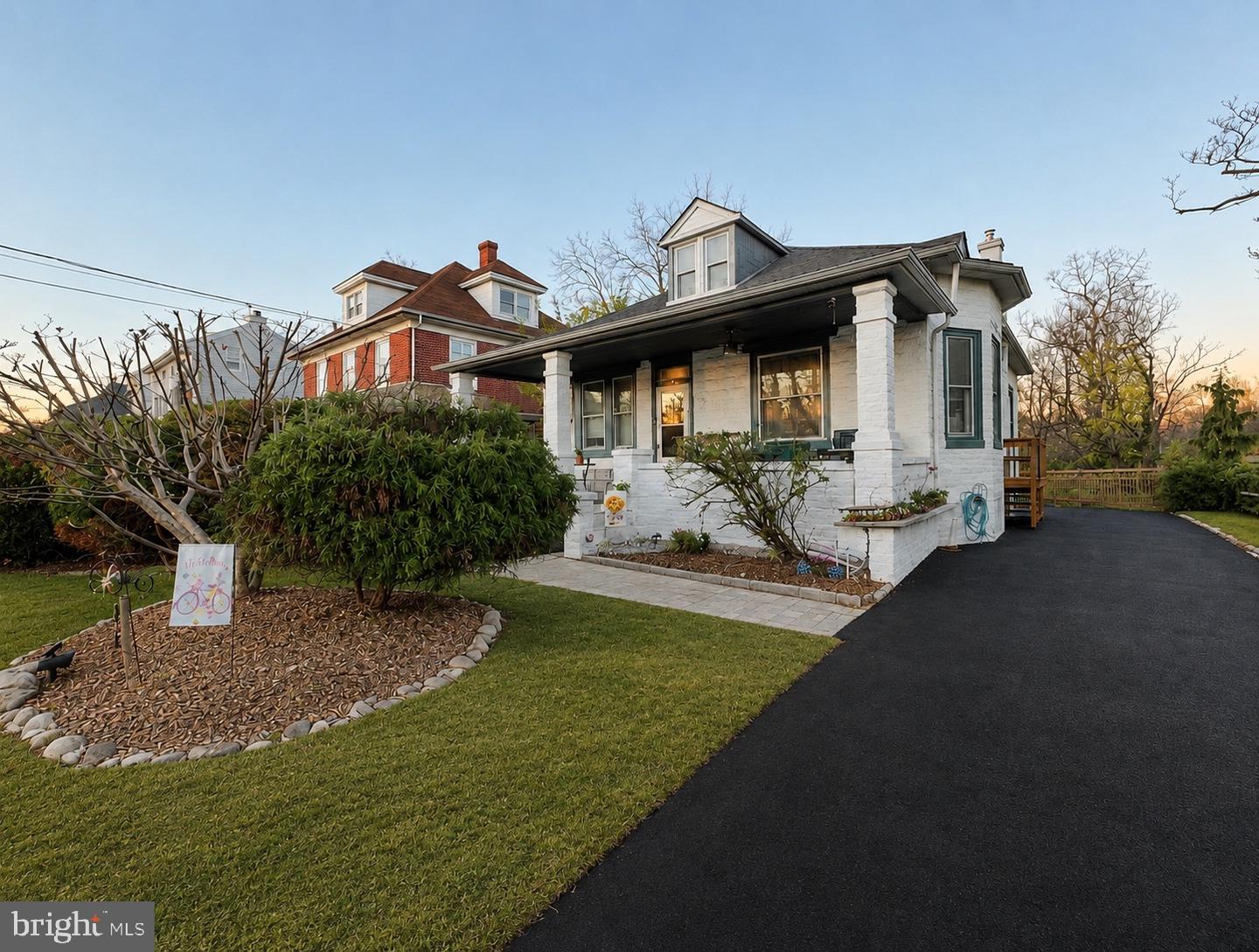 25 E Germantown Pike # — photo
