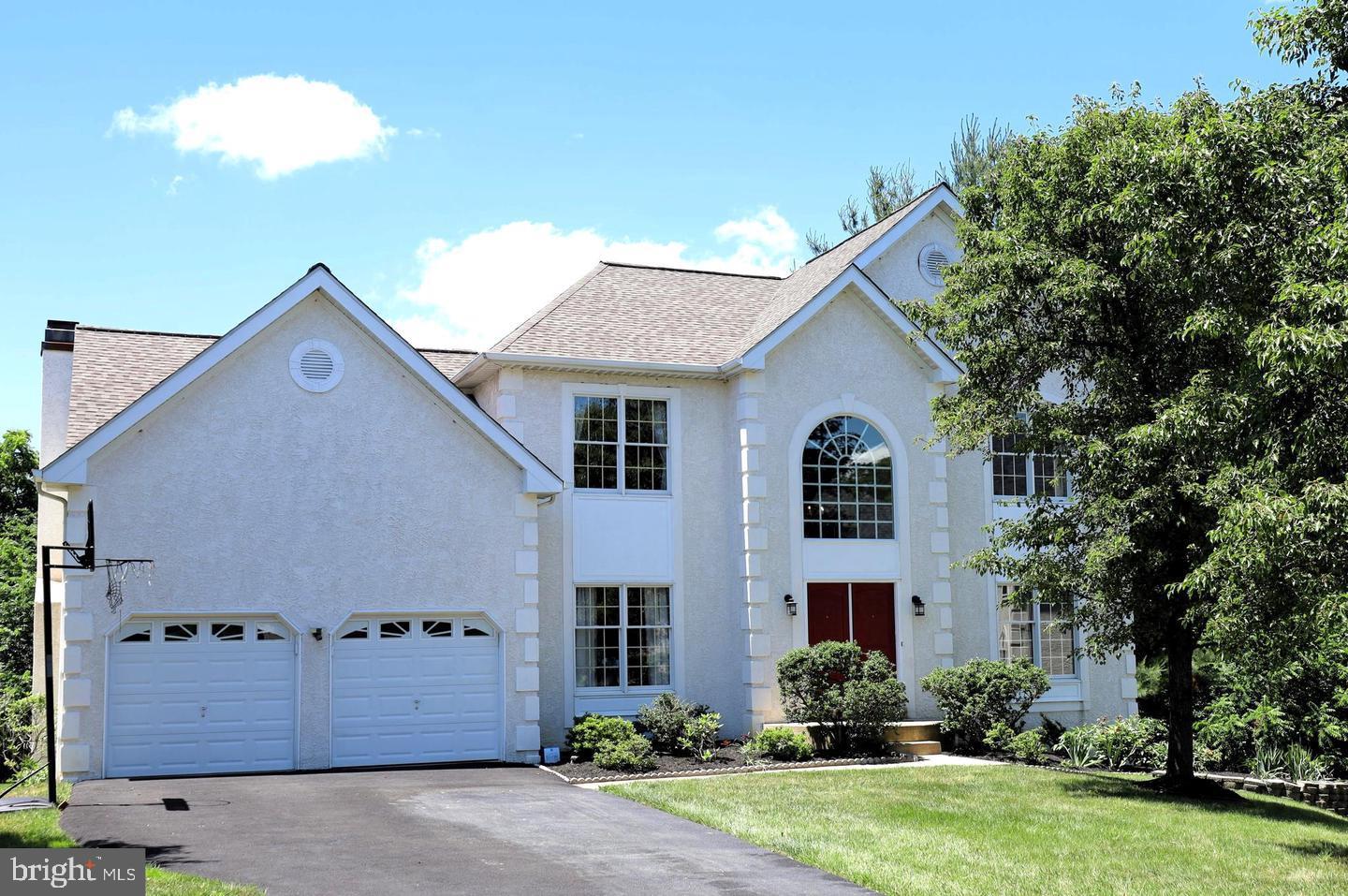 1410 Merlin Cir — photo