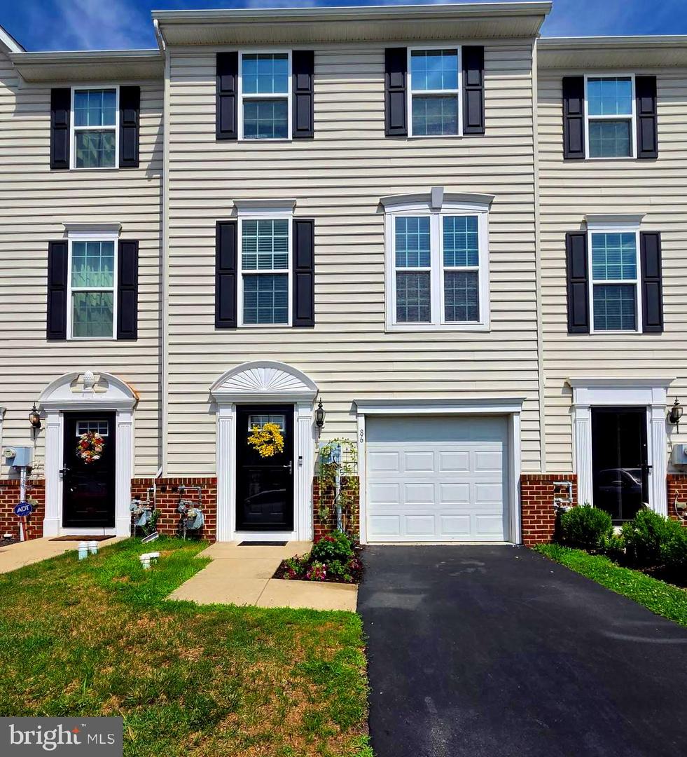 86 Green View Dr — photo