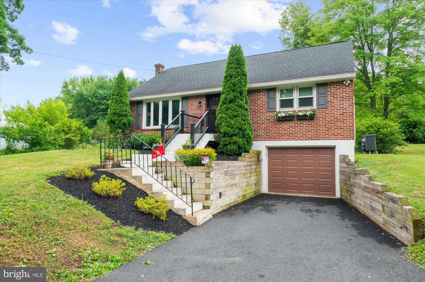 508 Mock Road, Pottstown, PA 19464 — photo 2