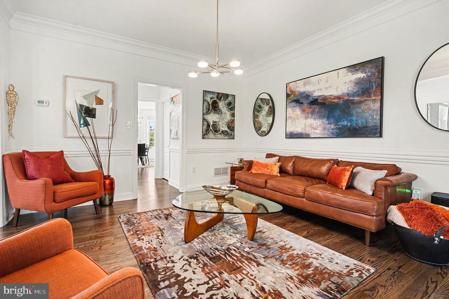1120 Scheer Way — photo