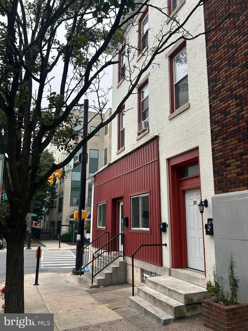 201 Swede St — photo