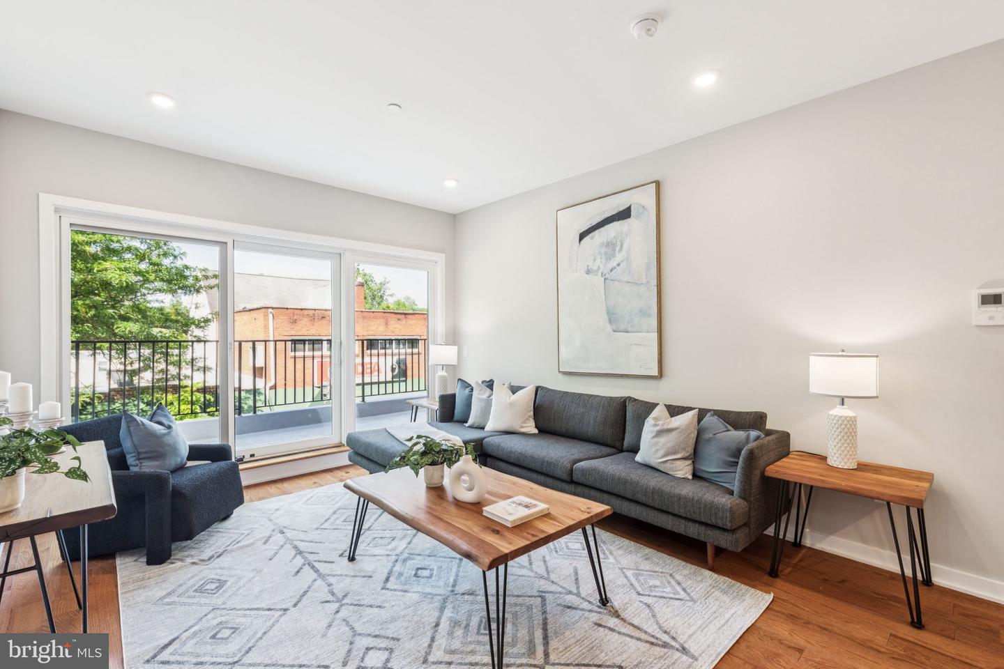 203 Haverford Ave #207 — photo
