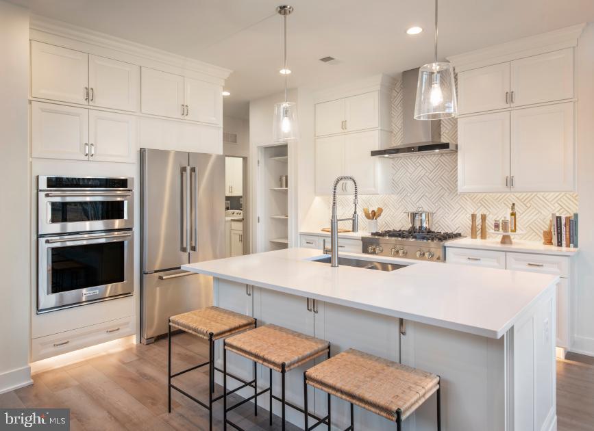 Lot 9 - 629 Regency Blvd — photo