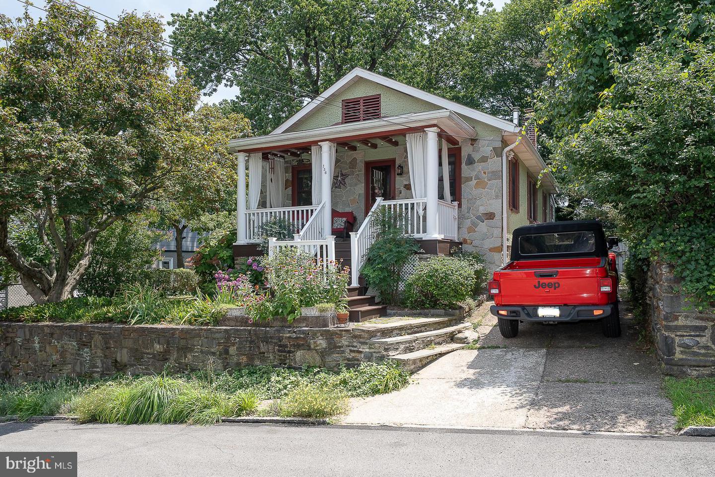 156 Pencoyd Ave — photo