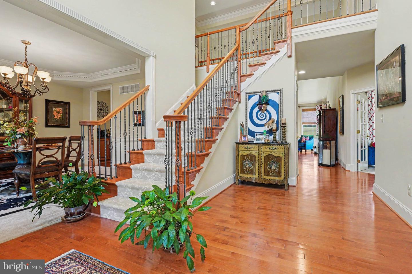 396 Augusta Dr — photo