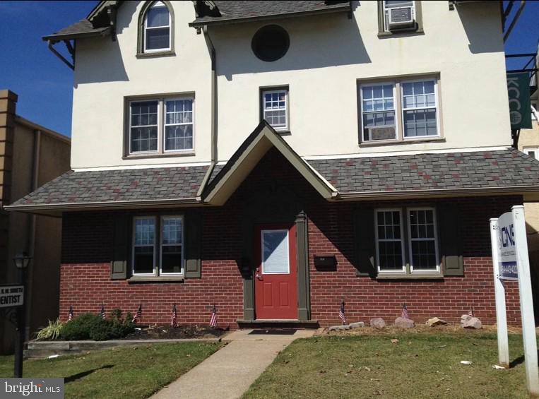 706 Fayette St #Rear Office — photo