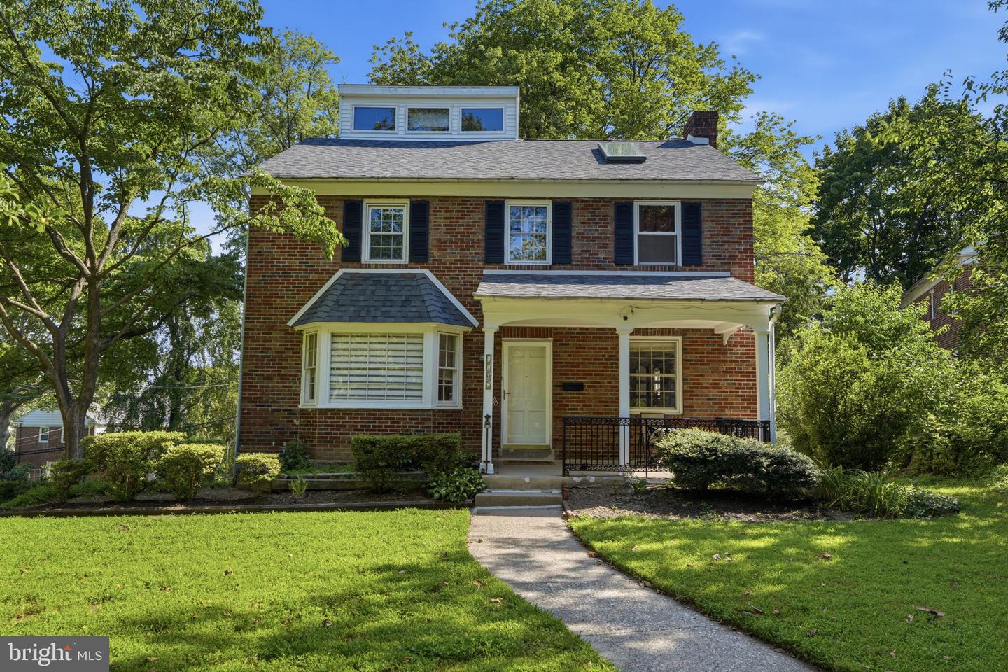 1102 Orleans Rd — photo
