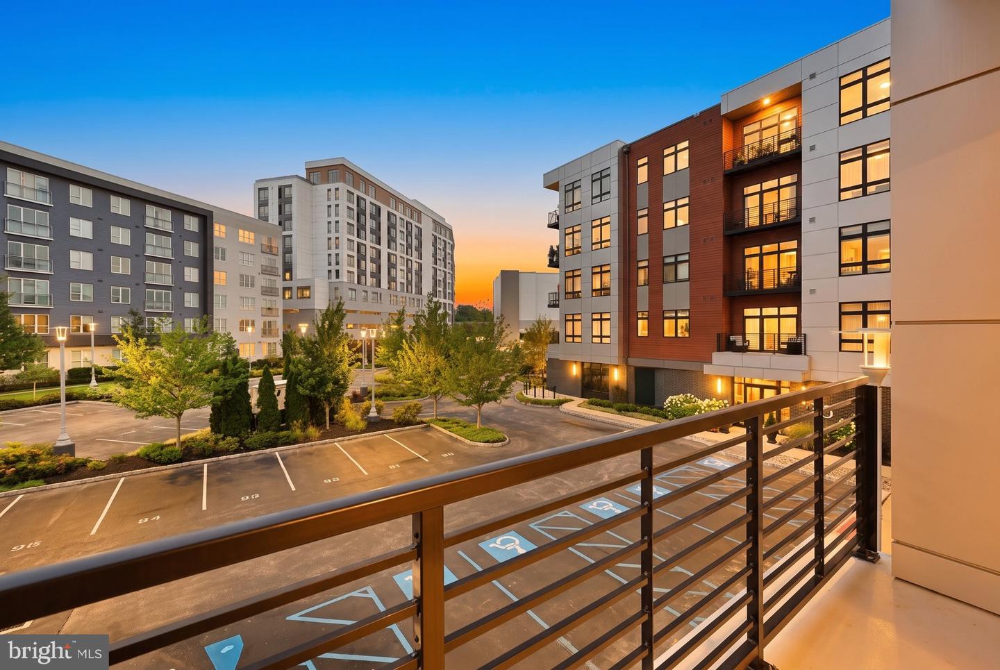 575 S Goddard Blvd #208 — photo