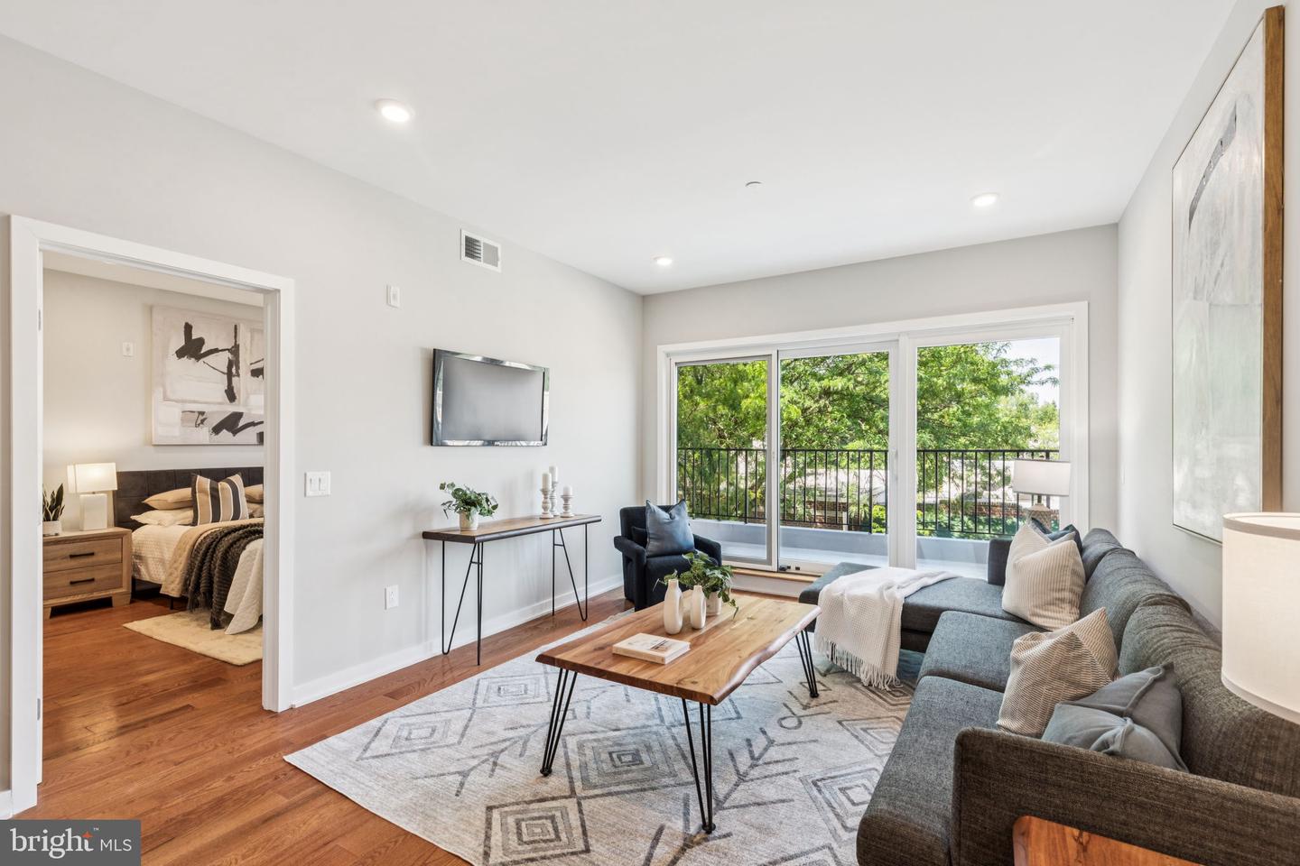203 Haverford Ave #203 — photo
