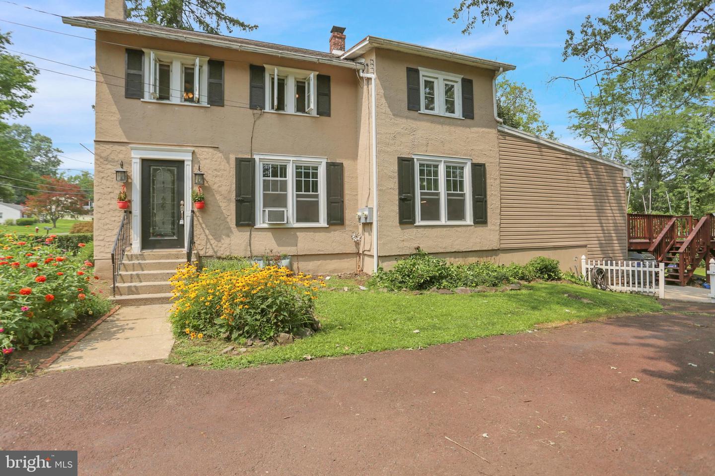 6 Perkiomen Ave — photo