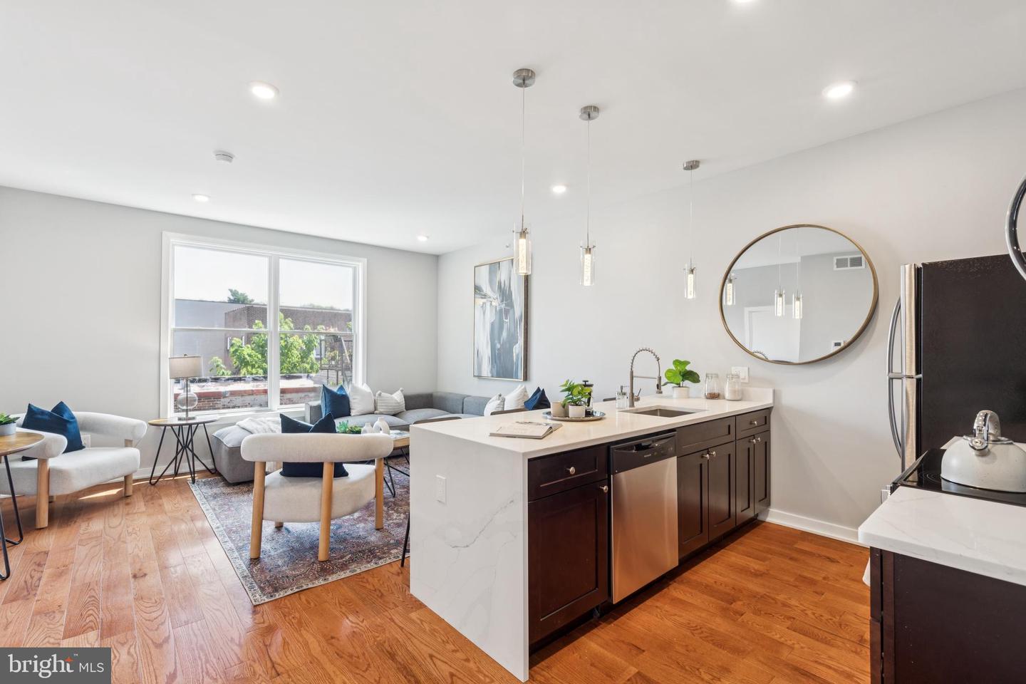 203 Haverford Ave #201 — photo