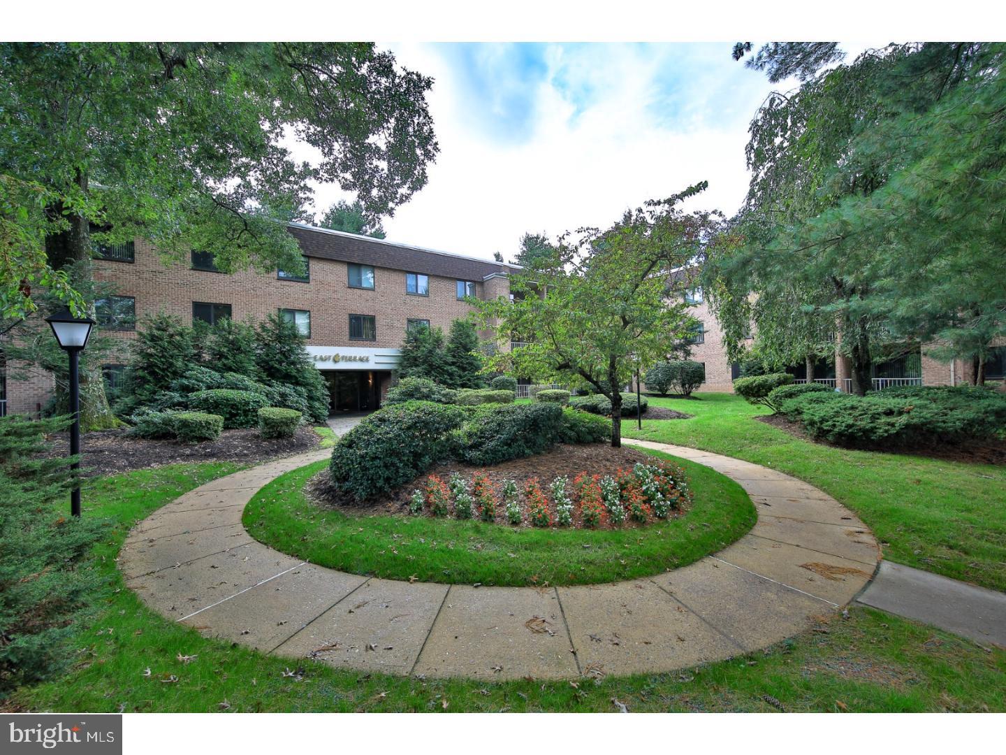 1650 Oakwood Dr #E313 — photo