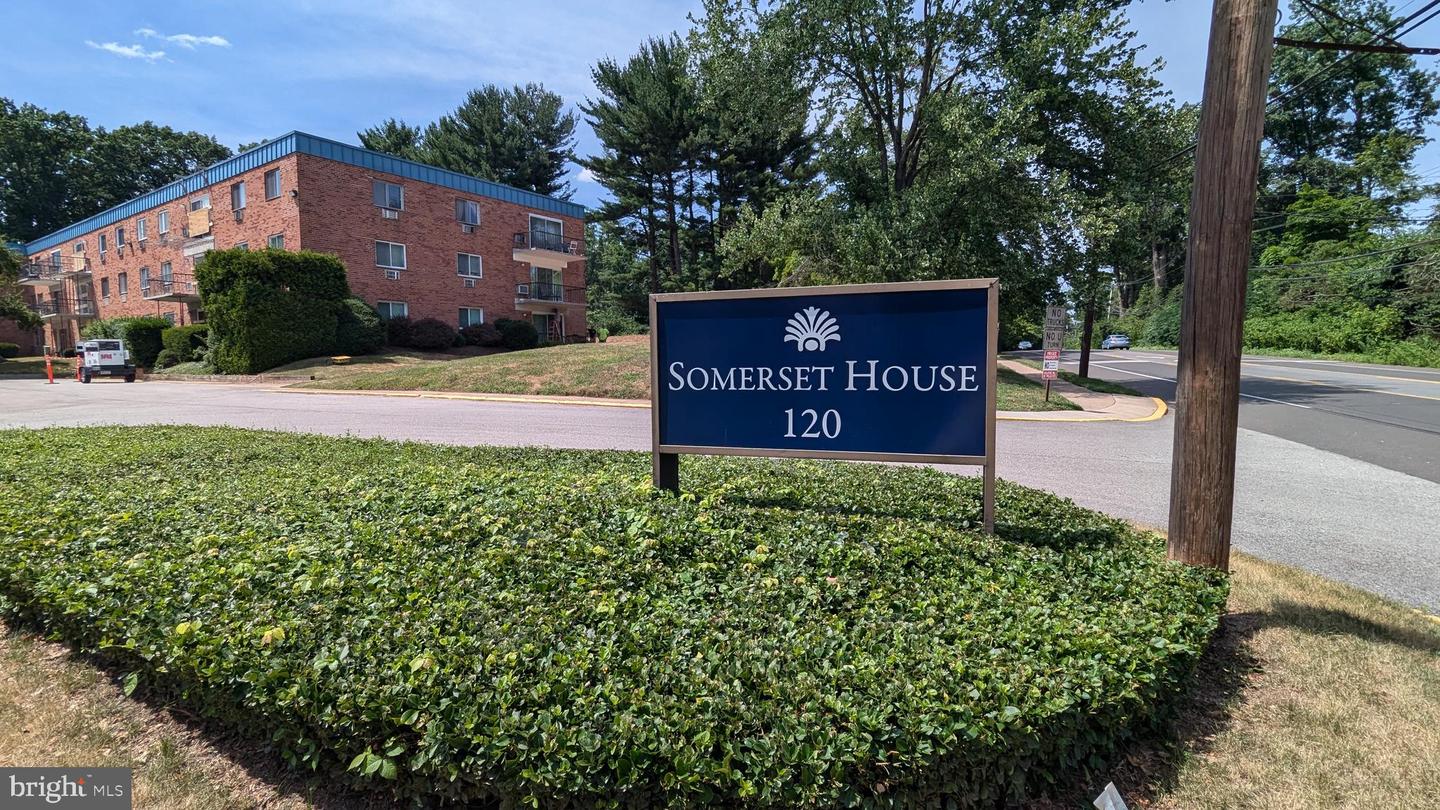 120 N Bethlehem Pike #202-a — photo